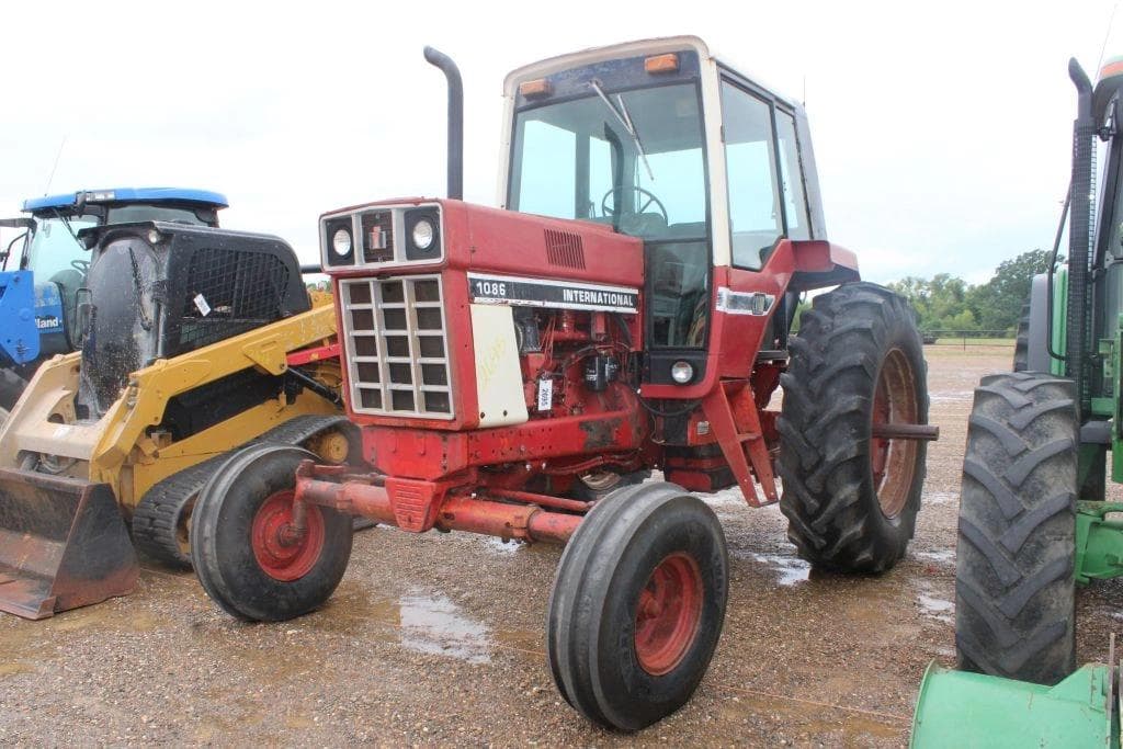 Image of International Harvester 1086 Primary image