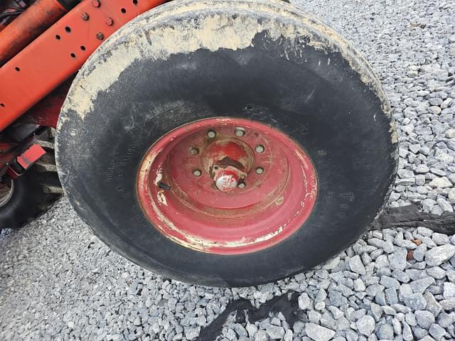 Image of International Harvester 1086 equipment image 3