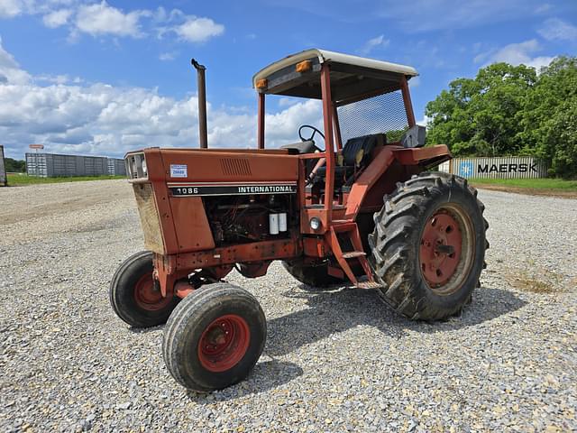 Image of International Harvester 1086 equipment image 3