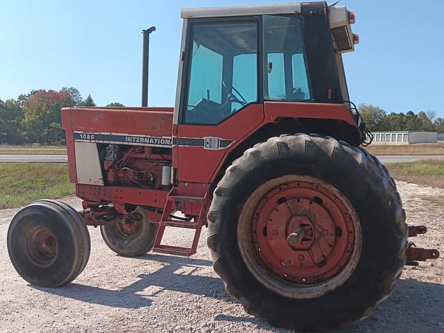 Image of International Harvester 1086 equipment image 4