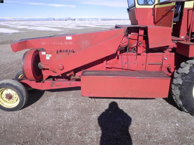 Image of New Holland 1283 equipment image 4