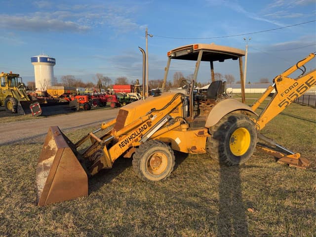 Image of Ford 555E equipment image 1
