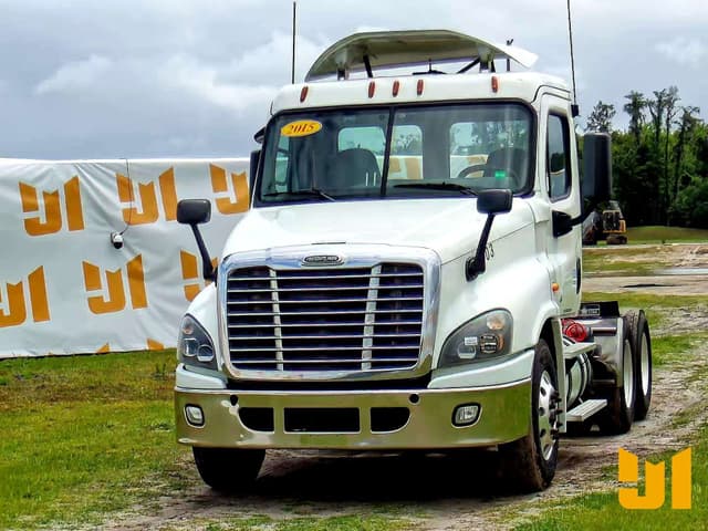 Image of Freightliner Cascadia equipment image 1