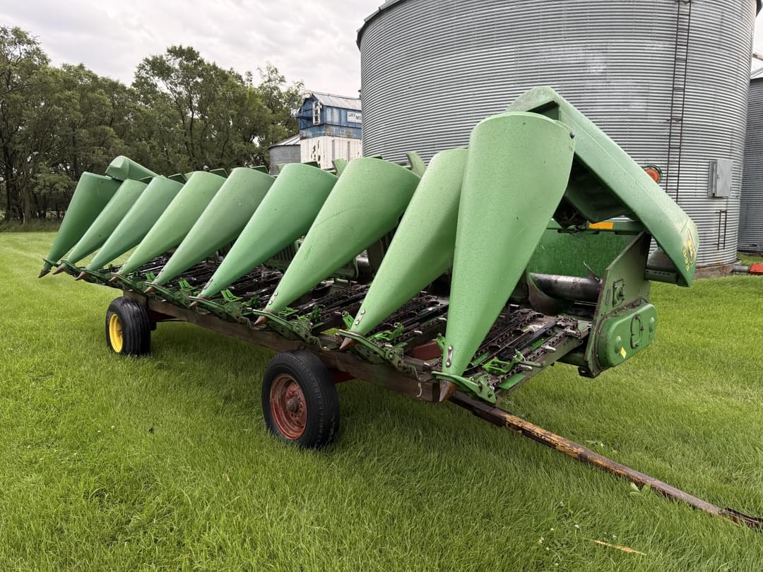 Image of John Deere 893 Primary image