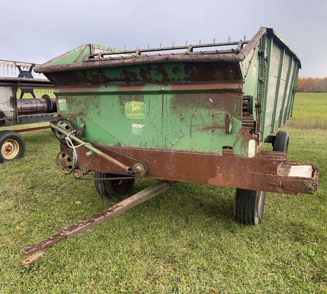 Image of John Deere 115 equipment image 1