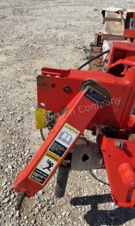 Image of Kuhn GMD800 equipment image 2