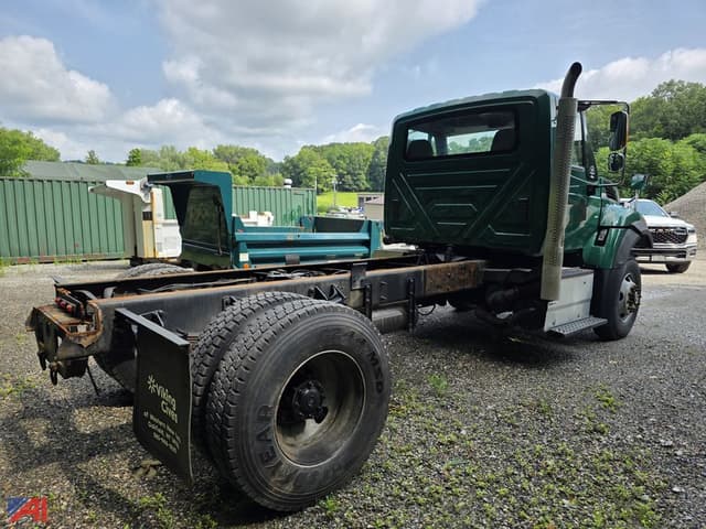 Image of International Workstar 7500 equipment image 4