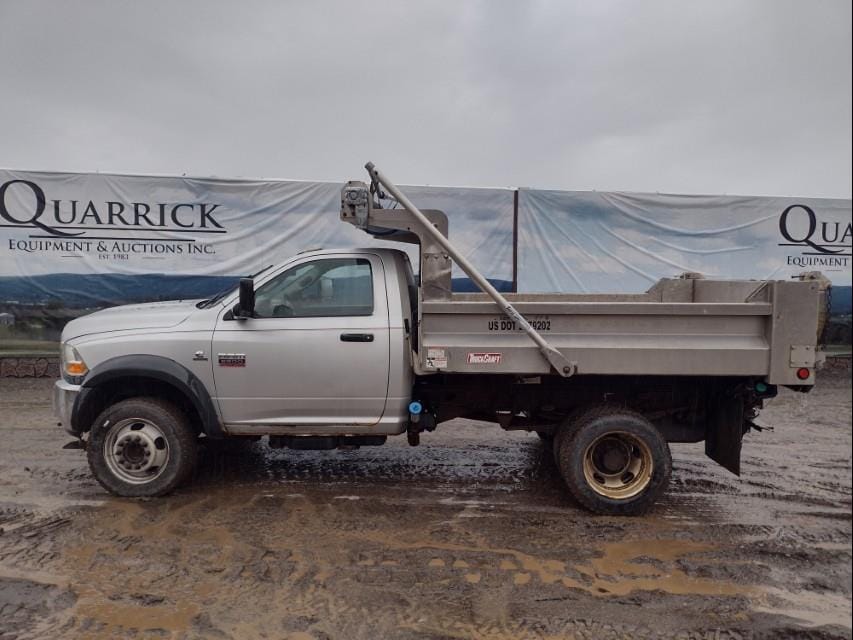 2011 Dodge Ram 5500 Equipment Image0