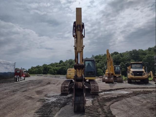 Image of Kobelco Sk210 equipment image 1