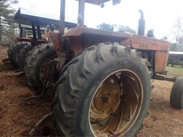 Image of Massey Ferguson 1105 equipment image 4