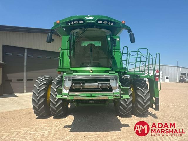 Image of John Deere S680 equipment image 2