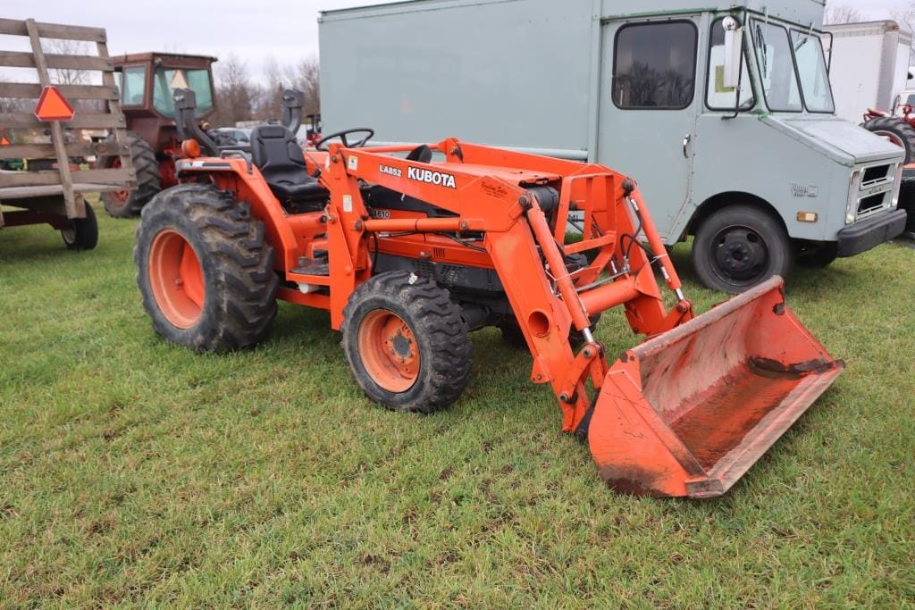 Main image Kubota L4610