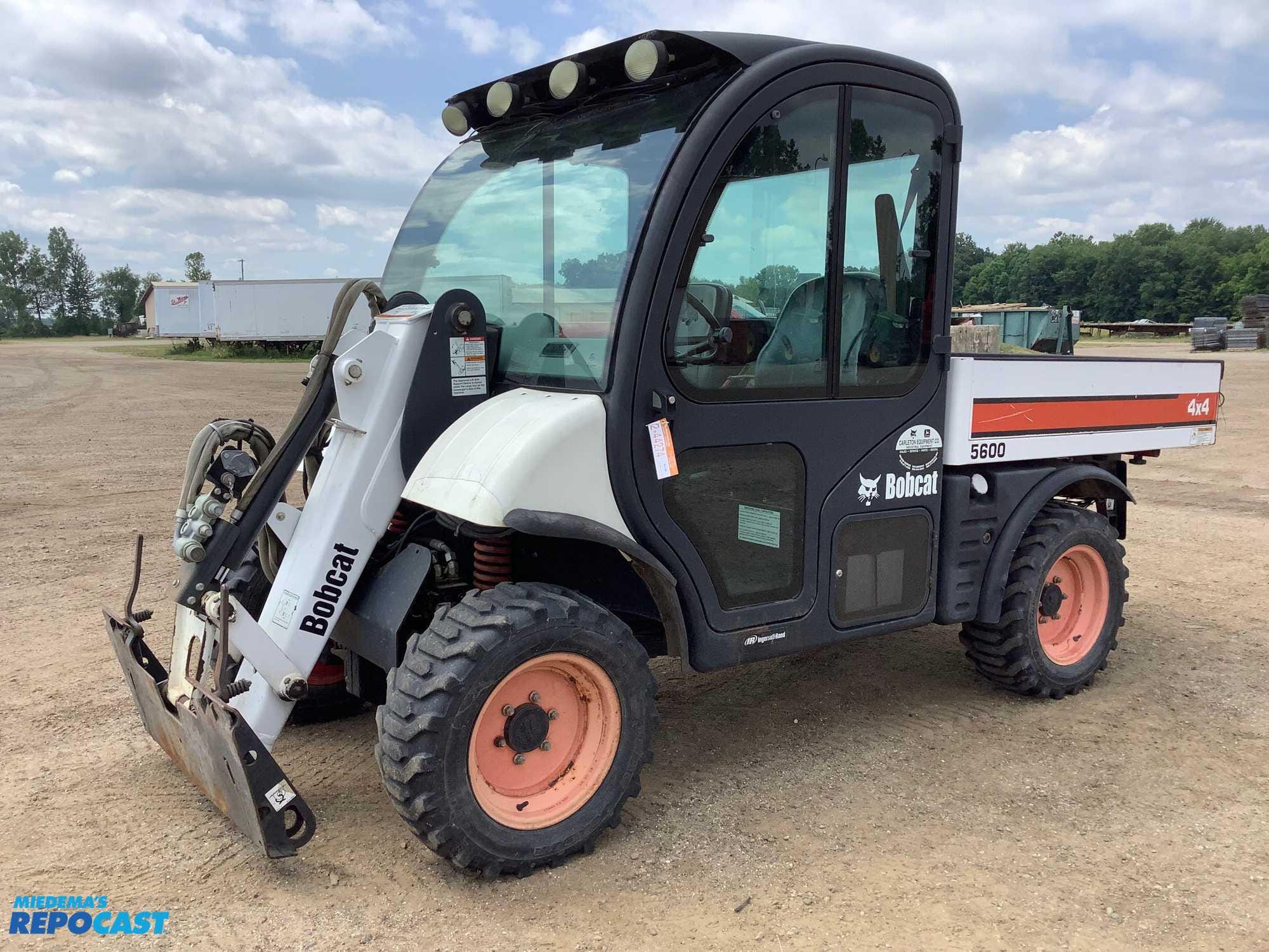 Main image Bobcat Toolcat 5600