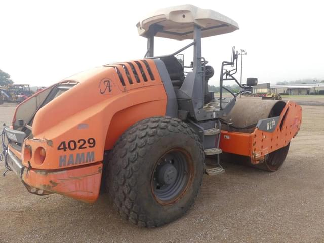 Image of Hamm H11ix equipment image 2