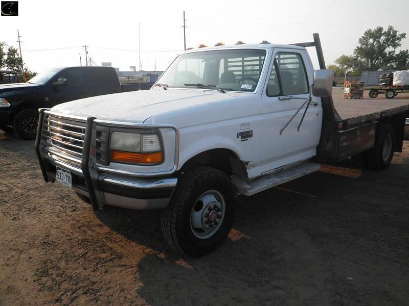 Image of Ford F-350 Primary image