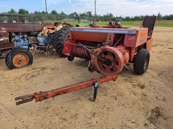 Main image Massey Ferguson 224