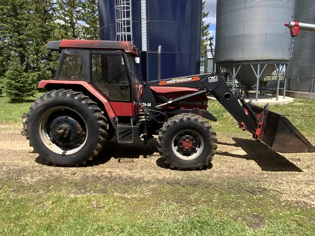 Image of Case IH 5130 equipment image 1