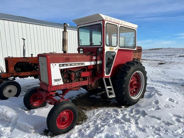 Main image International Harvester 706