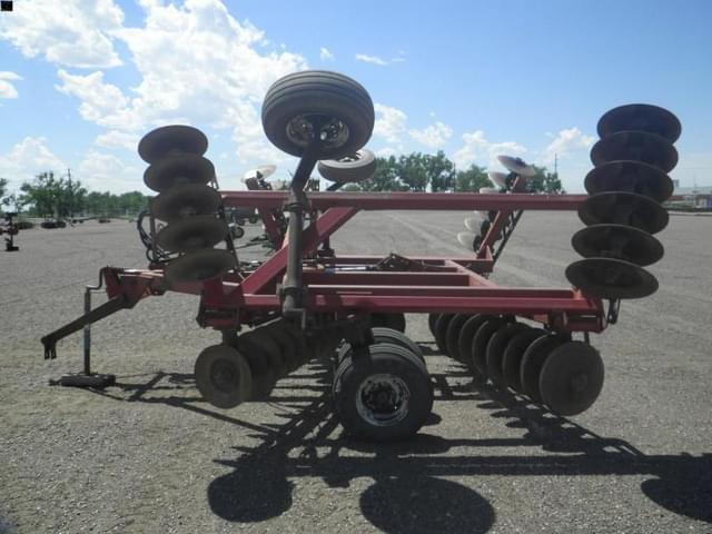 Image of International Harvester 490 equipment image 3