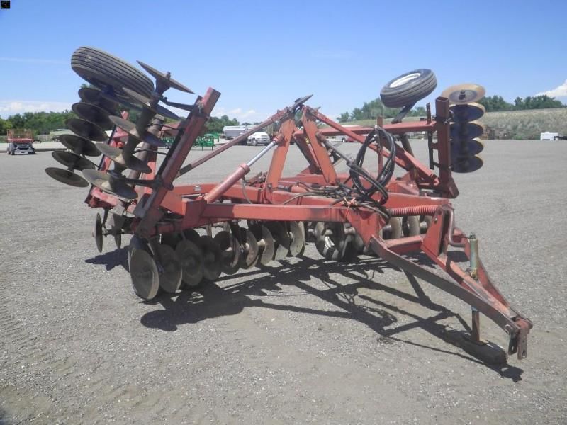 International Harvester 490 Equipment Image0