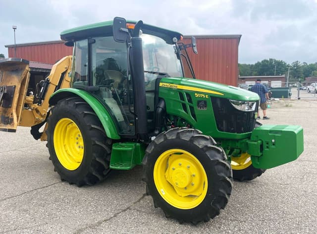 Image of John Deere 5075E equipment image 1