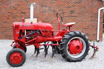 Main image Farmall Cub