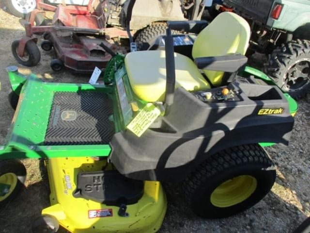 Image of John Deere Z445 equipment image 1