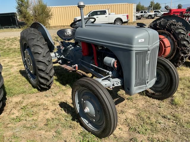 Image of Ford 9N equipment image 2