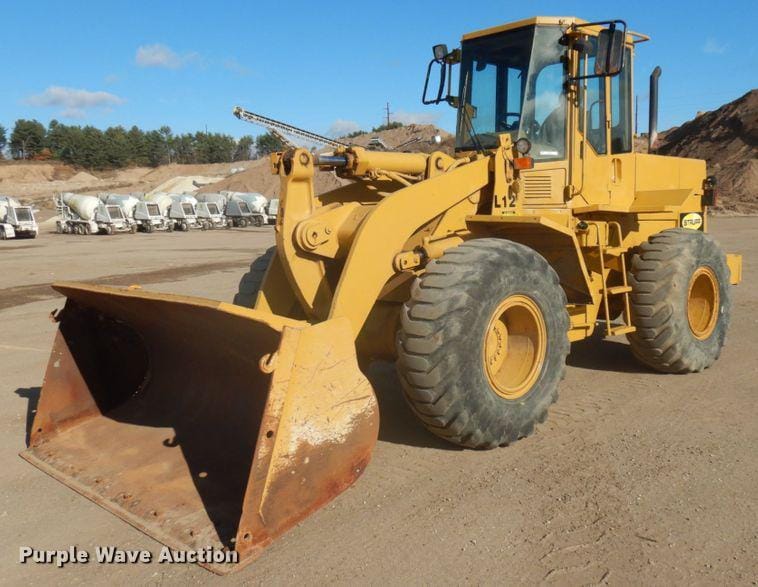 Main image Caterpillar 938F