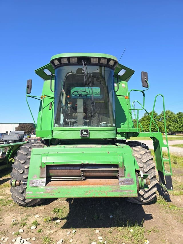 Image of John Deere 9500 equipment image 1