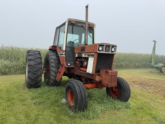 Image of International Harvester 1486 equipment image 1