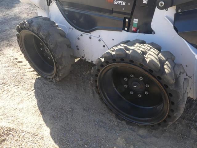 Image of Bobcat S66 equipment image 4