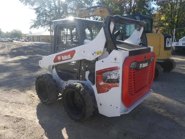 Image of Bobcat S66 equipment image 3