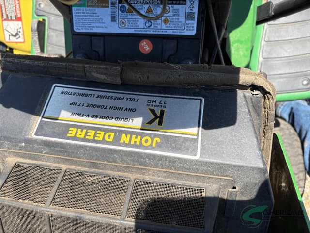 Image of John Deere LX188 equipment image 4