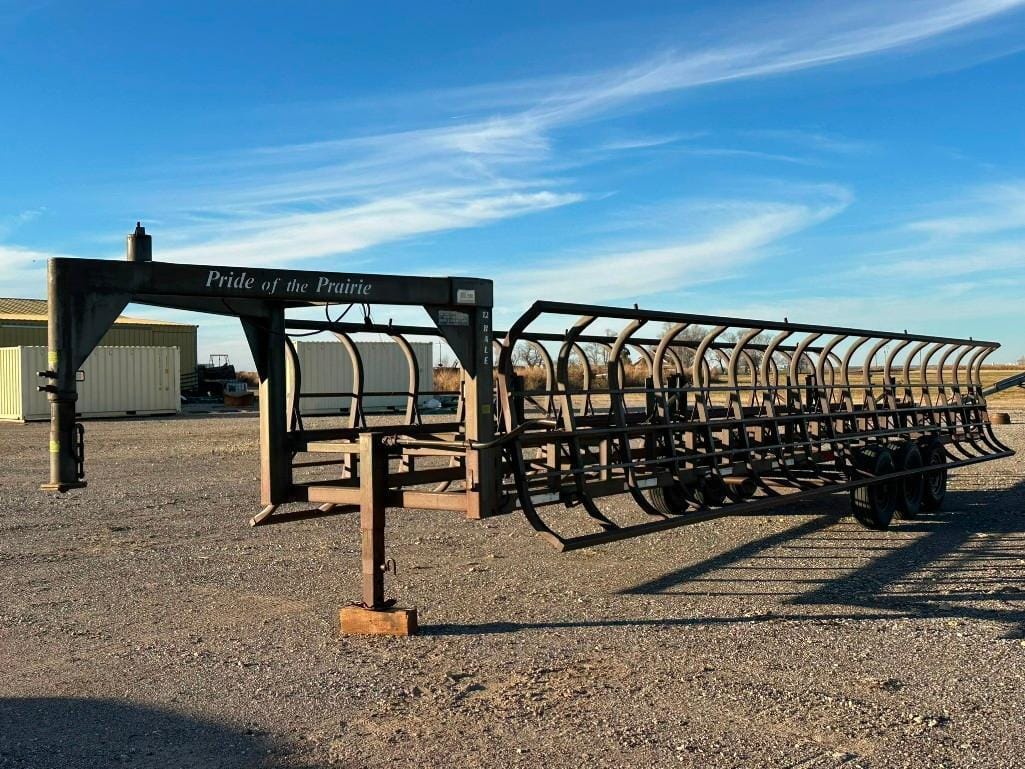 2004 Cliffs Welding Pride of the Prairie Equipment Image0