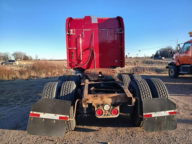 Image of Freightliner Coronado equipment image 3