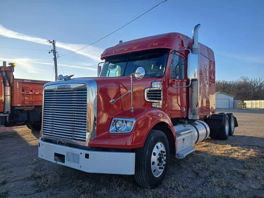 Image of Freightliner Coronado Primary image