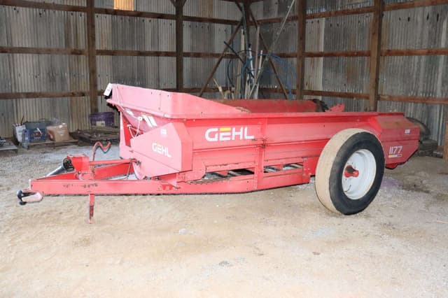 Image of Gehl 1177 equipment image 3