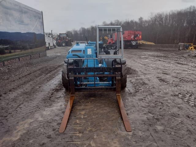 Image of Genie GTH-5519 equipment image 1