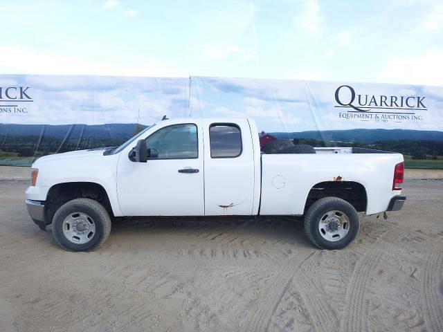 Image of GMC 2500 Primary image