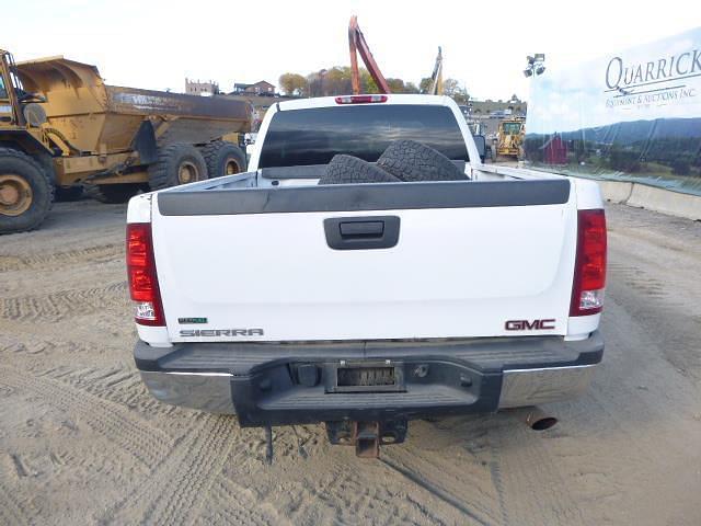 Image of GMC 2500 equipment image 3