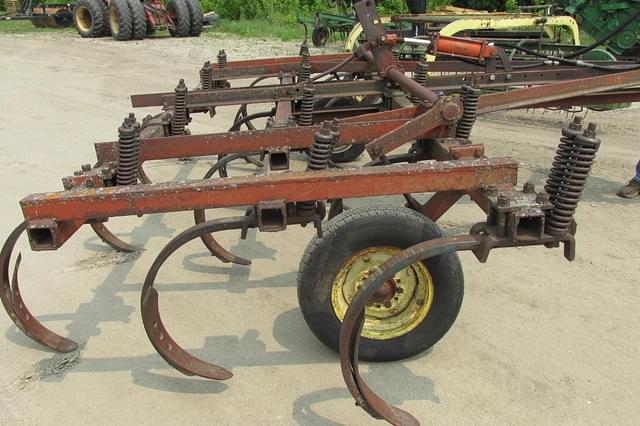 Image of International Harvester 55 equipment image 1