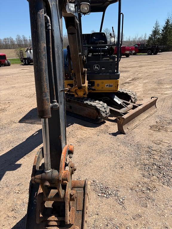 Image of John Deere 27D equipment image 4