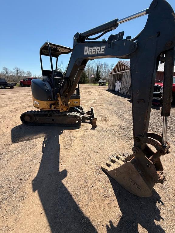 Image of John Deere 27D Primary image
