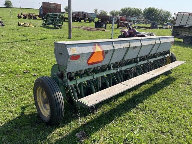 Image of John Deere 207B equipment image 4