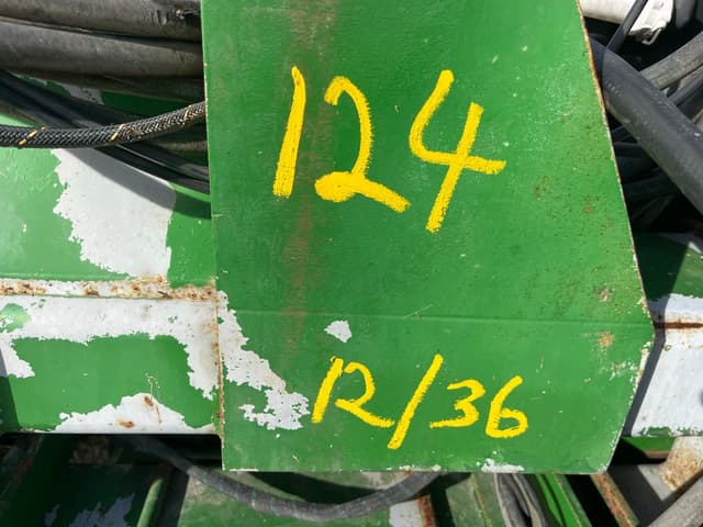 Image of John Deere 1720 equipment image 4