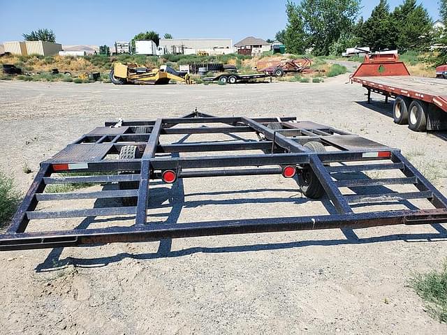 Image of Undetermined Swather Trailer equipment image 3