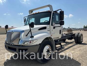 Main image International 4300
