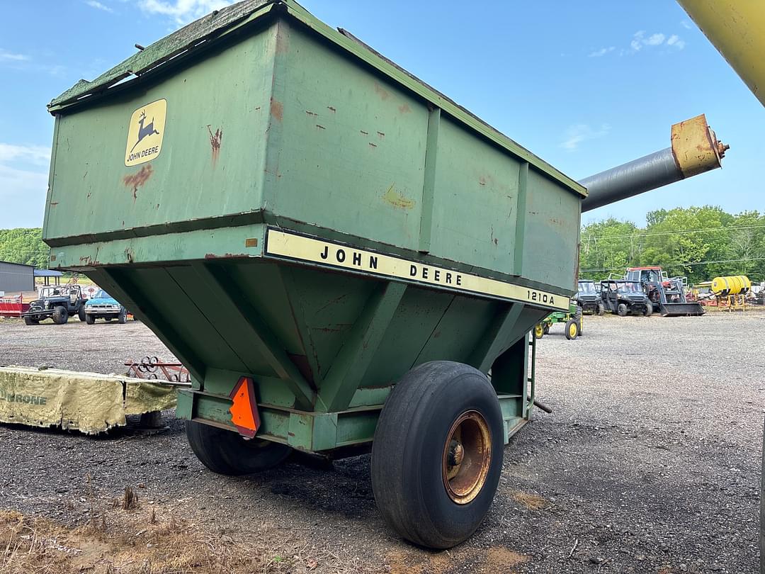 Image of John Deere 1210A Image 1