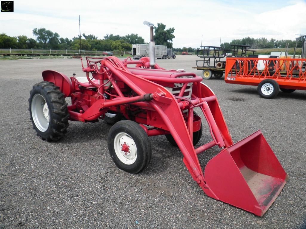 Main image International Harvester 240